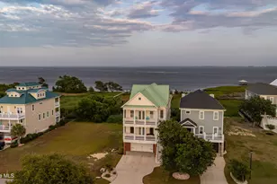 747 Cannonsgate Dr, Newport, NC 28570 - Photo 24