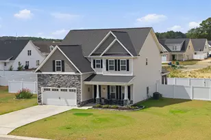 732 Megan Dr, Greenville, NC 27834 - Photo 2