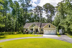 1406 Seafarer Dr, Oriental, NC 28571 - Photo 1