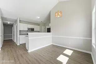 408 Cottonwood Ln, Havelock, NC 28532 - Photo 10