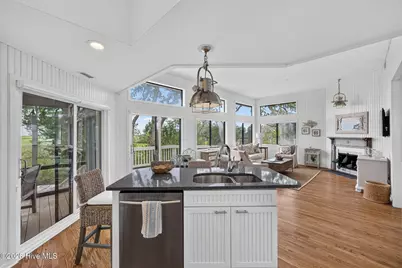 125 N Bald Head Wynd #Unit 4, Bald Head Island, NC 28461 - Photo 10