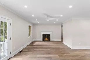533 W College St, Warsaw, NC 28398 - Photo 24