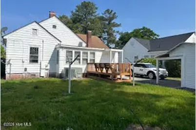 111 Marshall Avenue, Williamston, NC 27892 - Photo 2