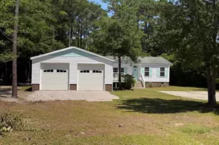 135 Bogue Forest Dr, Newport, NC 28570 - Photo 4