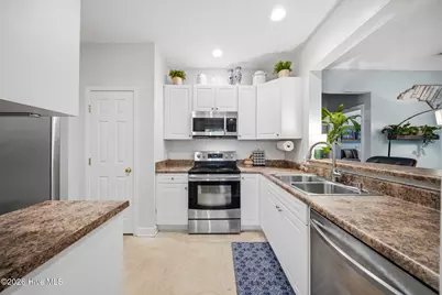 736 Indica Court #102, Wilmington, NC 28405 - Photo 8