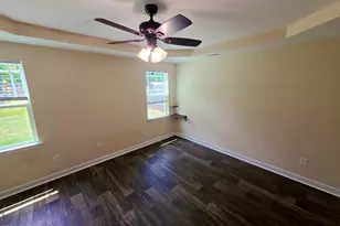222 Rowland Dr, Richlands, NC 28574 - Photo 10