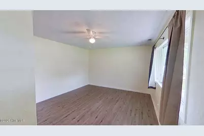 101 N Glen Court, Jacksonville, NC 28540 - Photo 2