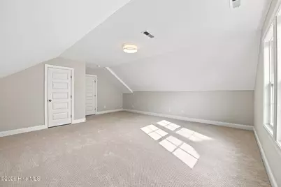 2010 Brighton Drive, New Bern, NC 28562 - Photo 8