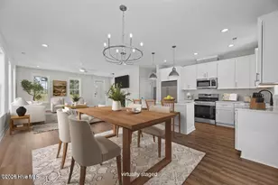 2010 Brighton Dr, New Bern, NC 28562 - Photo 2