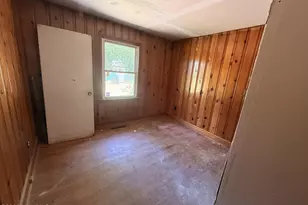 408 State St, Williamston, NC 27892 - Photo 6