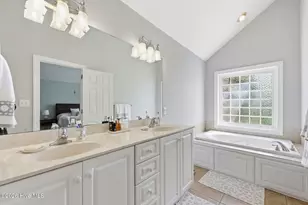 215 Brandywine Pl Dr, Morehead City, NC 28557 - Photo 10