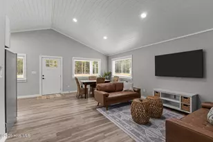 153 Long Pond Loop, Swansboro, NC 28584 - Photo 6