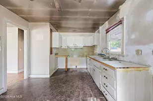108 Ashton Dr, Greenville, NC 27834 - Photo 14