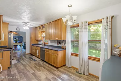 101 Hughes Lane, New Bern, NC 28560 - Photo 18