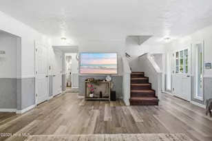 101 Hughes Ln, New Bern, NC 28560 - Photo 8