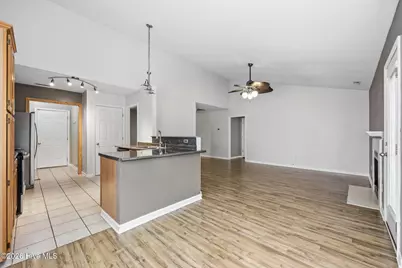 512 Blackberry Court, Hubert, NC 28539 - Photo 10
