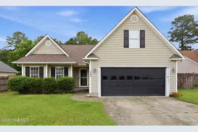 512 Blackberry Court, Hubert, NC 28539 - Photo 1