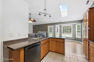 512 Blackberry Ct, Hubert, NC 28539 - Photo 16