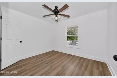137 NE 31st Street, Oak Island, NC 28465 - Photo 34