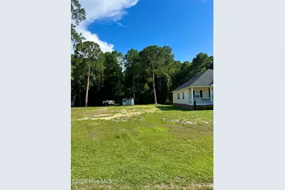 364 Grays Lane, Elizabethtown, NC 28337 - Photo 4