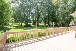 903 Plantation Dr, New Bern, NC 28562 - Photo 36