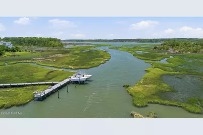 918 Eastman Creek Drive, Beaufort, NC 28516 - Photo 40