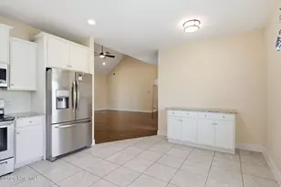 918 Eastman Creek Dr, Beaufort, NC 28516 - Photo 14