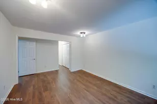 105 Tanglewood Dr, Greenville, NC 27858 - Photo 10