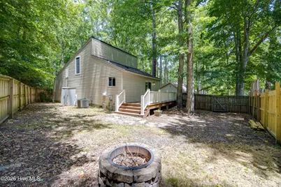 105 Tanglewood Drive, Greenville, NC 27858 - Photo 32