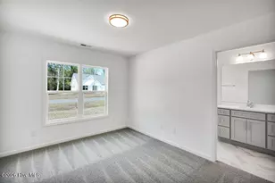 404 Alice Ln, Burgaw, NC 28425 - Photo 18