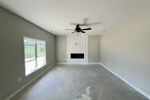 169 Pendergrass Dr, Princeton, NC 27569 - Photo 4