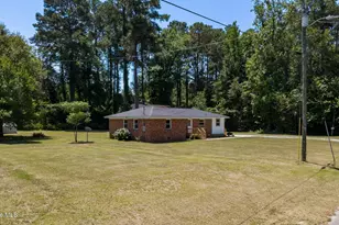108 McNatt St, Maxton, NC 28364 - Photo 38