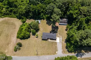 108 McNatt St, Maxton, NC 28364 - Photo 42