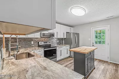 103 Meadowbrook Lane, Jacksonville, NC 28546 - Photo 10