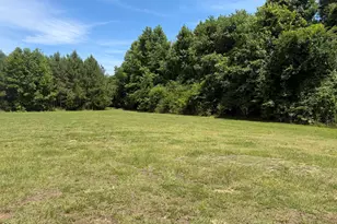 194 Barbee Rd, Richlands, NC 28574 - Photo 2