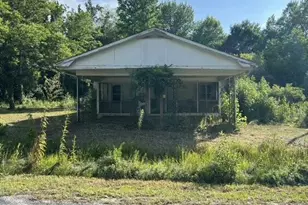 140 Middle St, Rockingham, NC 28379 - Photo 1