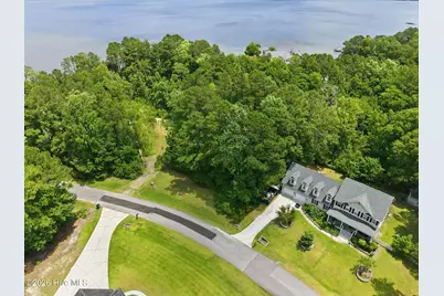 306 Limbaugh Lane, Swansboro, NC 28584 - Photo 4