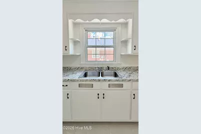 1105 W Washington Avenue, Kinston, NC 28501 - Photo 18