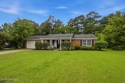 201 Greenbriar Drive, Jacksonville, NC 28546 - Photo 32