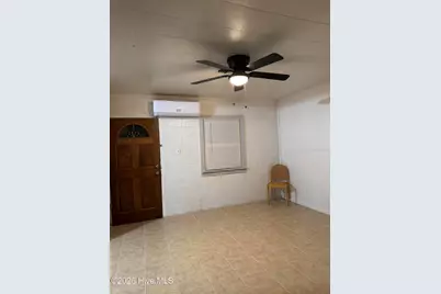 409 E Nelson Street, Robersonville, NC 27871 - Photo 2