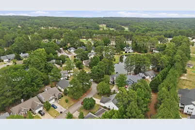 156 Kensington Way, Aberdeen, NC 28315 - Photo 28
