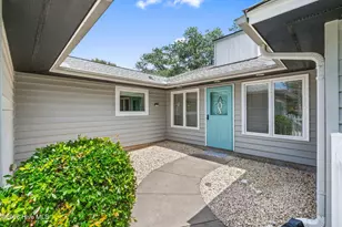 609 Camellia Ln, Sunset Beach, NC 28468 - Photo 2