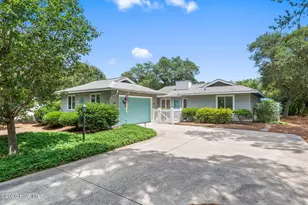 609 Camellia Ln, Sunset Beach, NC 28468 - Photo 1