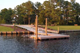 9124 Riverview Dr, New Bern, NC 28560 - Photo 44