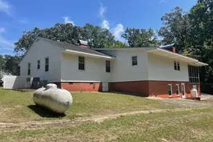 612 David St, Elizabethtown, NC 28337 - Photo 18