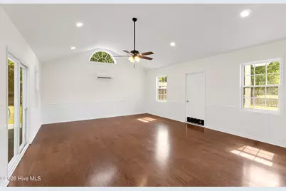 113 Casey Lane, Newport, NC 28570 - Photo 10