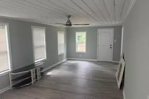 210 Renaldi St, Elizabethtown, NC 28337 - Photo 8