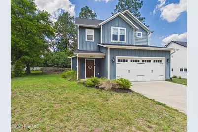 460 Clark Street, Southern Pines, NC 28387 - Photo 2