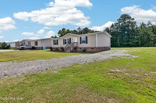 221 Mewborn Dr, Beulaville, NC 28518 - Photo 6