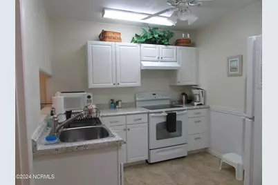 323 Front Street, Beaufort, NC 28516 - Photo 10